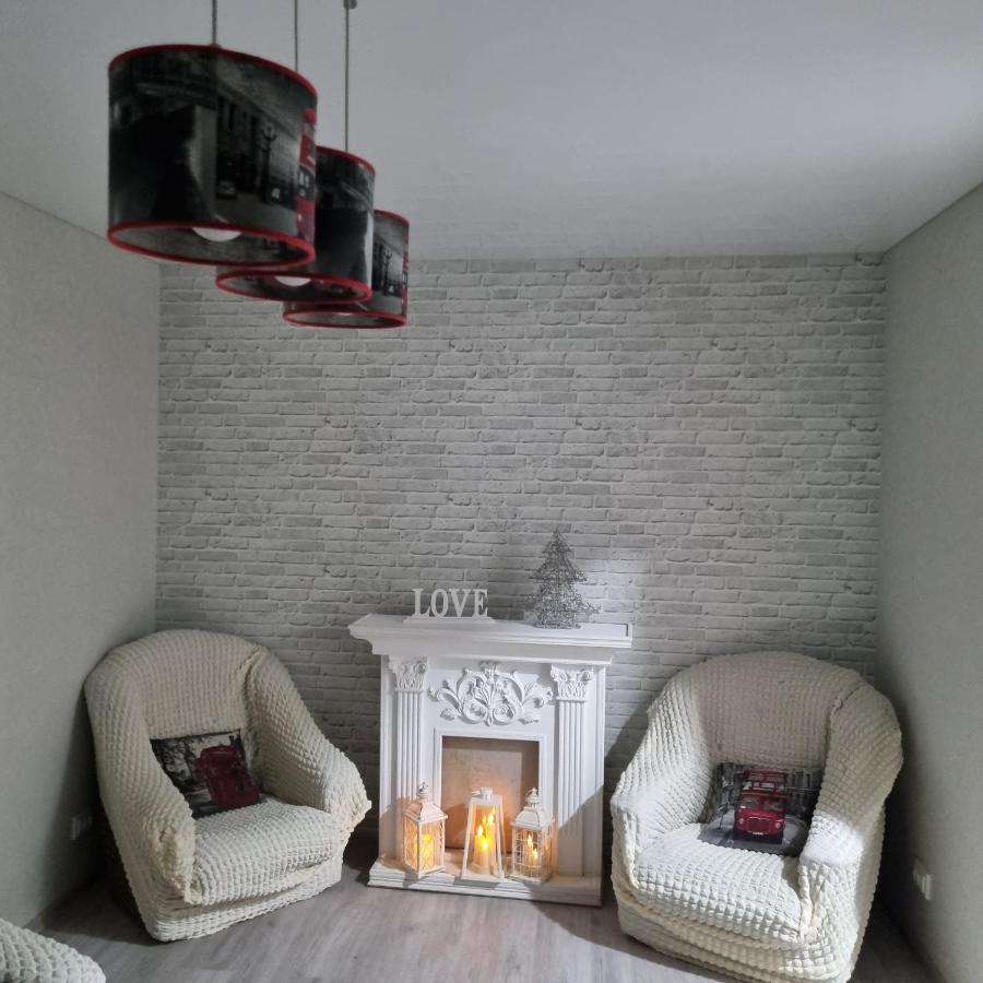 Шерлок Apartment เครเมนชุก ภายนอก รูปภาพ