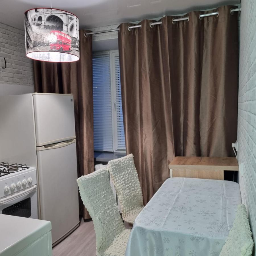 Шерлок Apartment เครเมนชุก ภายนอก รูปภาพ